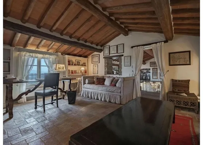 Marlia 10 Вилла